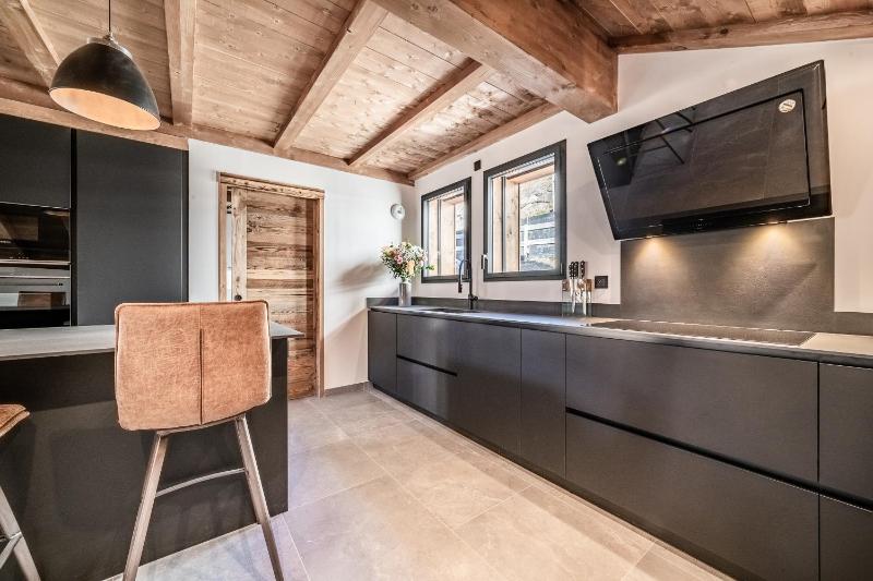 Apartment Danton Châtel - by EMERALD STAY - image 12