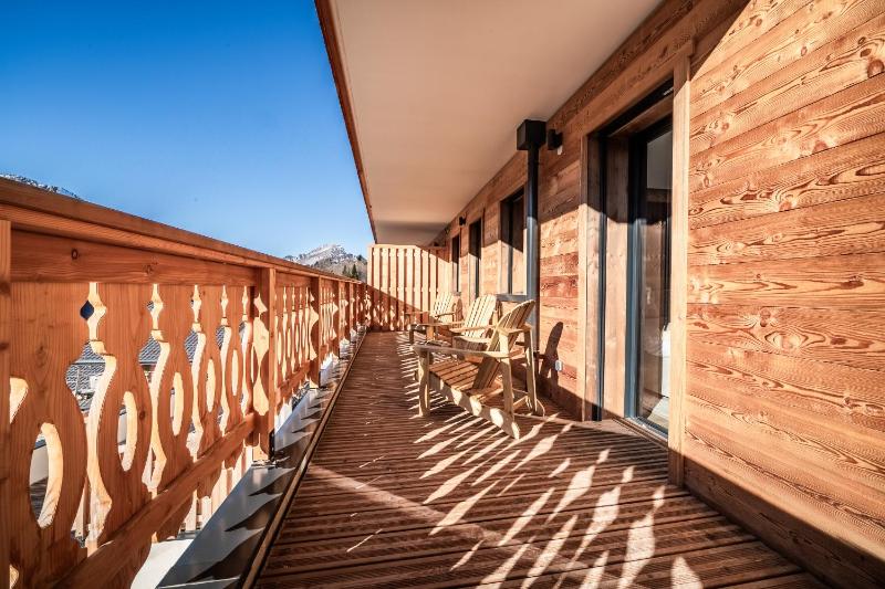 Apartment Danton Châtel - by EMERALD STAY - image 35
