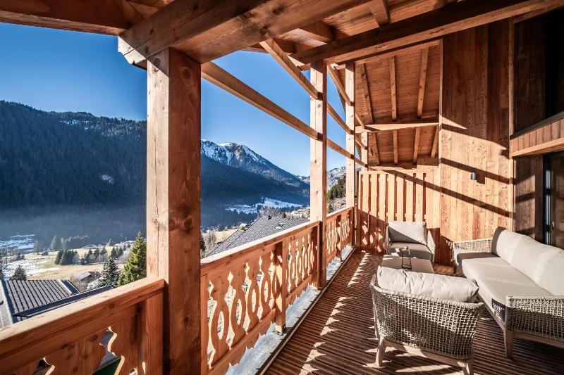 Apartment Danton Châtel - by EMERALD STAY - image 8