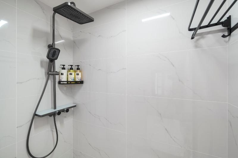 Yunfan River View Suite Apartment Chongqing Jiefangbei Chaotianmen - image 7