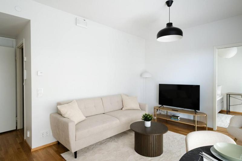 Modern apartment near Pasila Railway Station - image 7