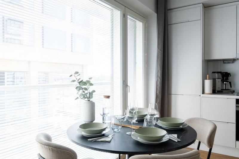 Modern apartment near Pasila Railway Station - image 9