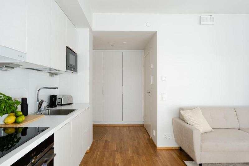 Modern apartment near Pasila Railway Station - image 2