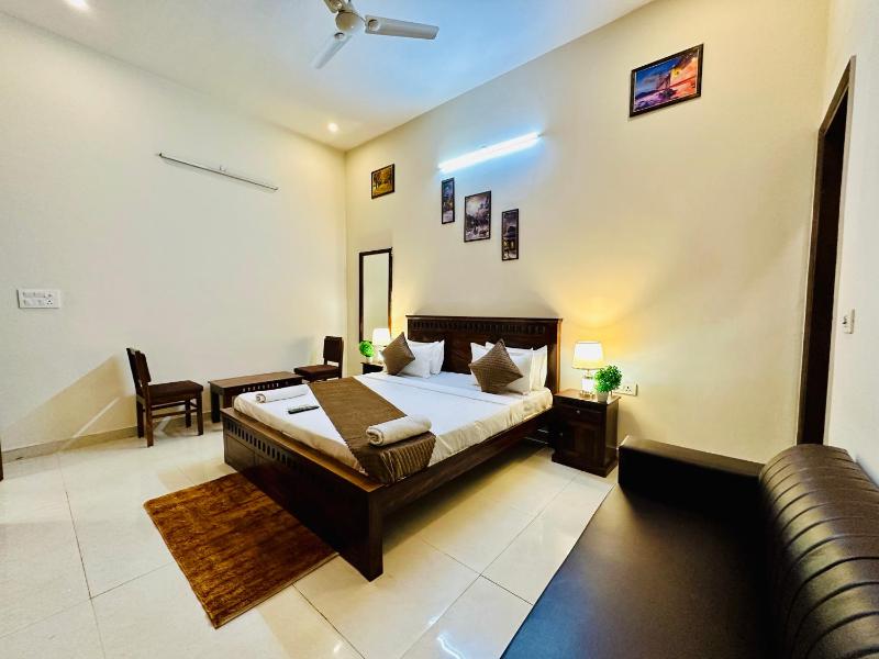 Hotel Oxygen Inn-Noida Sector 51 - image 11