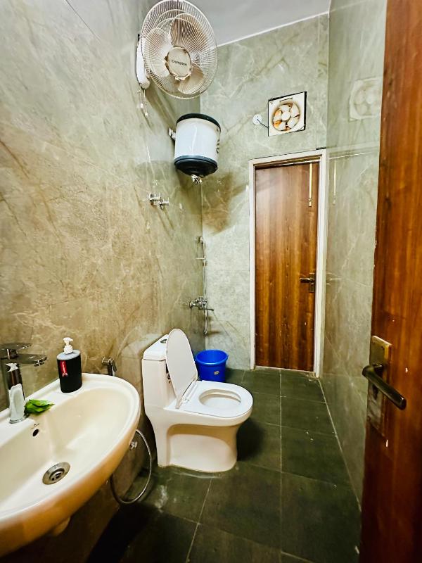 Hotel Oxygen Inn-Noida Sector 51 - image 22