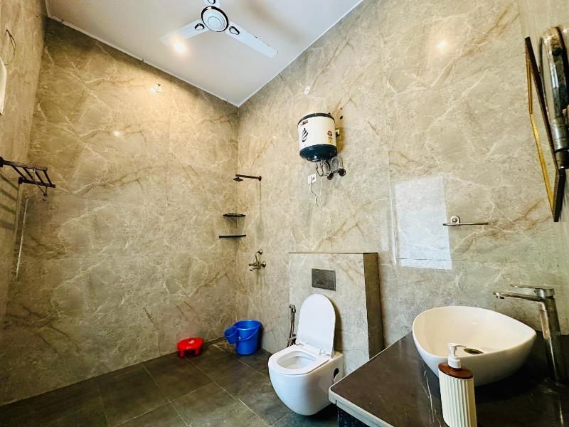 Hotel Oxygen Inn-Noida Sector 51 - image 16