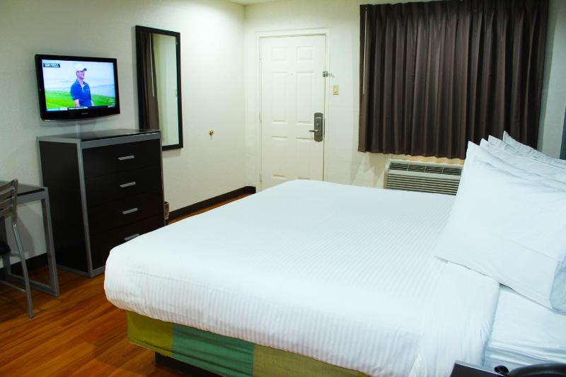 Stay Express Inn Dallas Fairpark Downtown - image 15