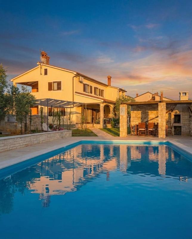 Villa Debora with private pool and backyard Pet friendly - image 21