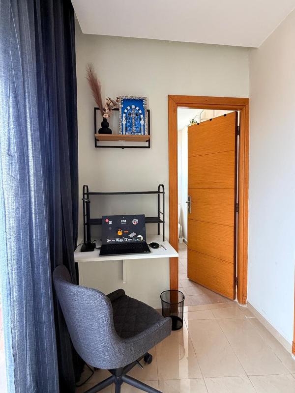 Modern Chic Studio avec Terrace privée et Vue Sans Vis-a-vis et Parking privé - image 11