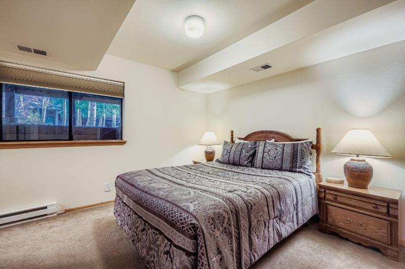 Village Point 120 townhouse - image 21