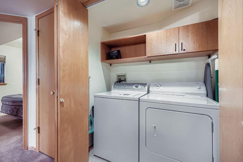 Village Point 120 townhouse - image 4