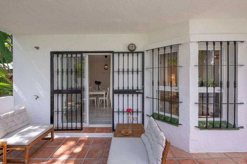 The Scandi-Aries Studio Luxury in Nueva Andalucia - image 8
