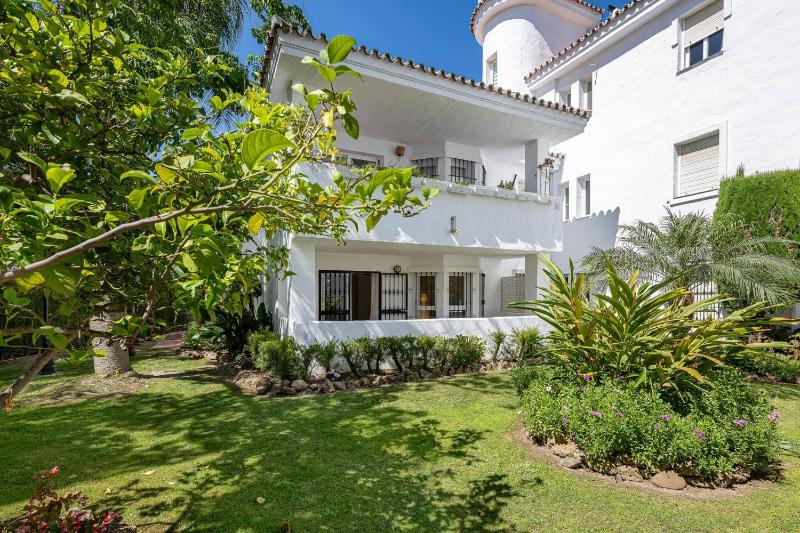 The Scandi-Aries Studio Luxury in Nueva Andalucia - image 14