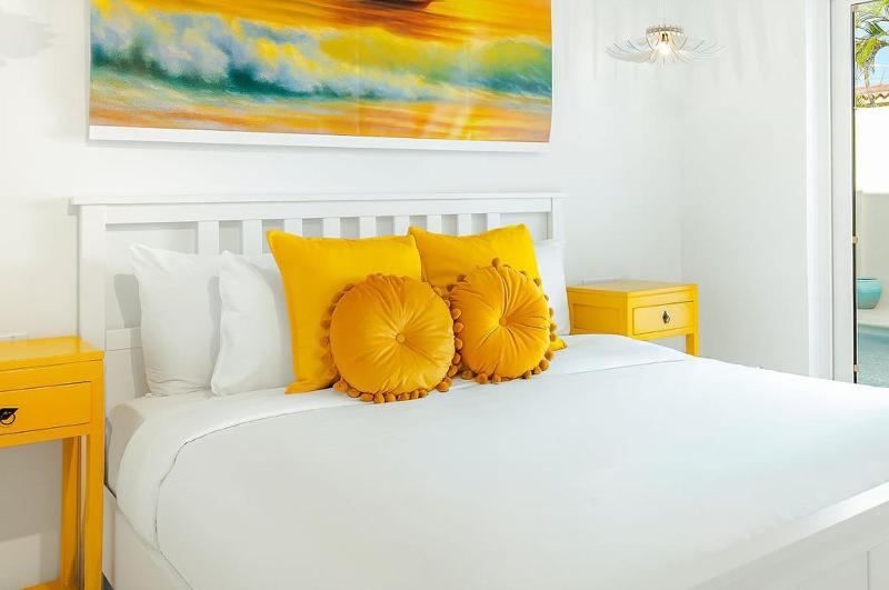 Soulful Escape Spacious 5BR Villa by Bocobay - image 24