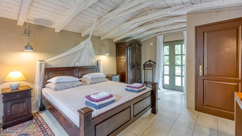 Villa Menta 2 by Villas Guide - image 15