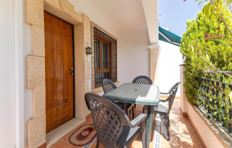 Beautiful Home In Orihuela Costa - image 25