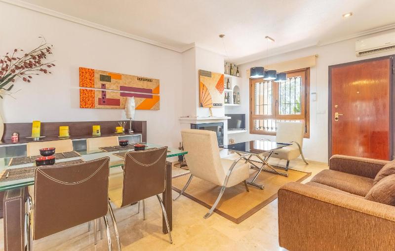 Beautiful Home In Orihuela Costa - image 26