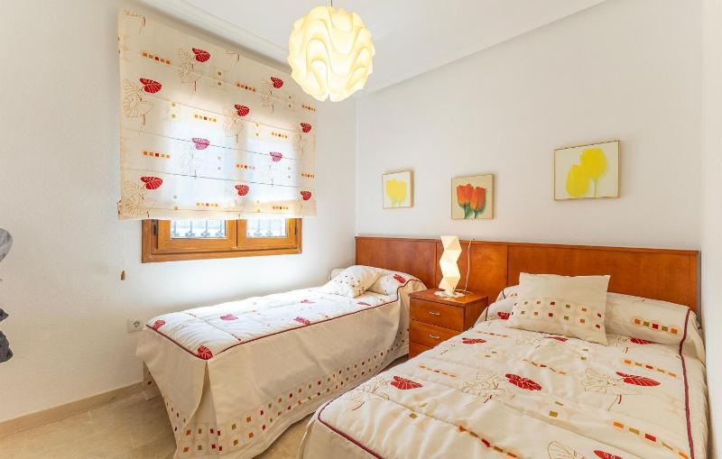 Beautiful Home In Orihuela Costa - image 5