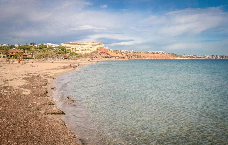 Beautiful Home In Orihuela Costa - image 11