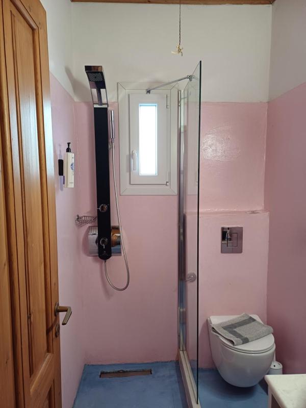 Siroco's Rooms And Studios - image 5