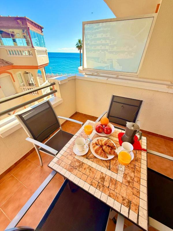 Large Apartment with Sea Views & Terrace - image 34