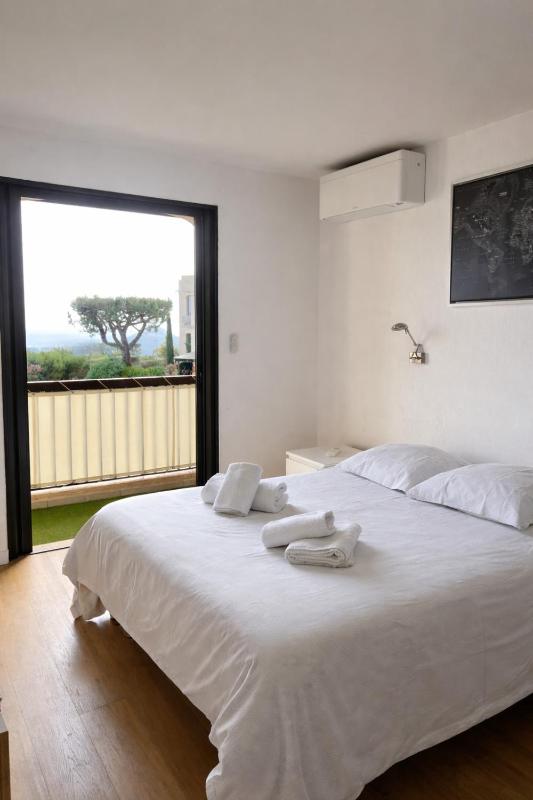 Apt Les Ecrivains - image 6