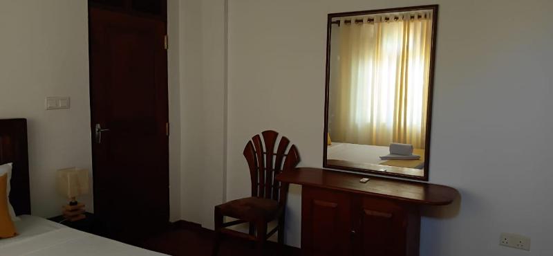 Country View Cottage Galle - image 8