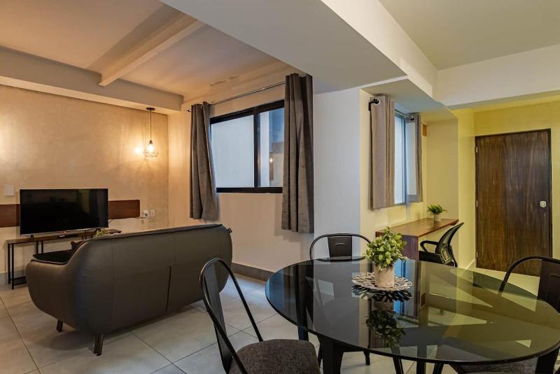 Stylish condo with rooftop in Roma Norte - image 6