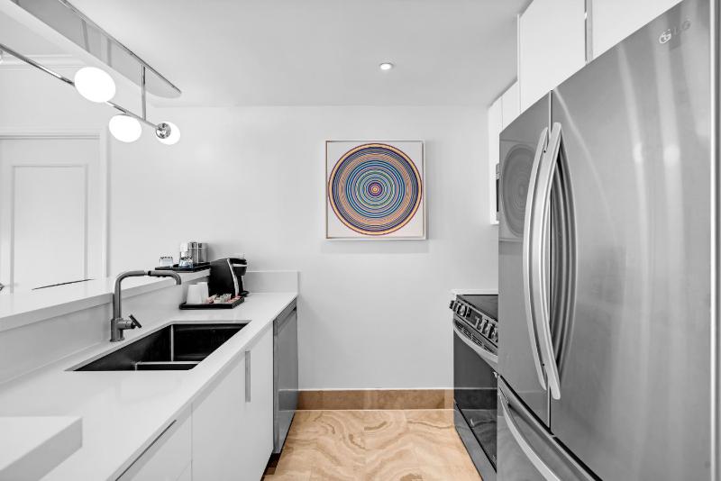 Apartment Brickhouse Living - image 22