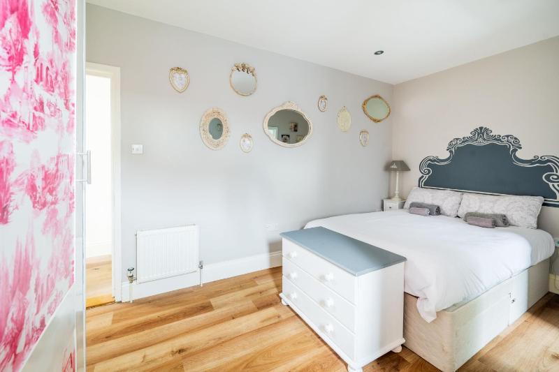 Danes House 4 - image 4