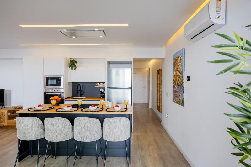 Fidalsa Penthouse Complex - image 3