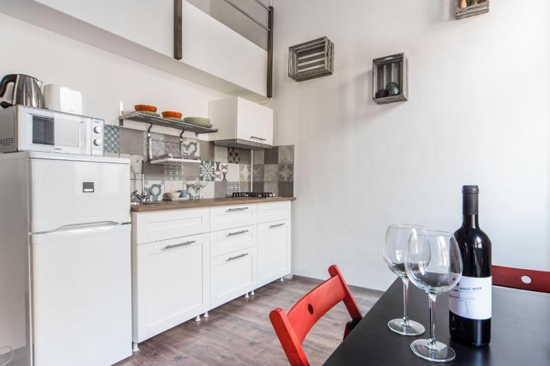 D53 Apartments - image 13