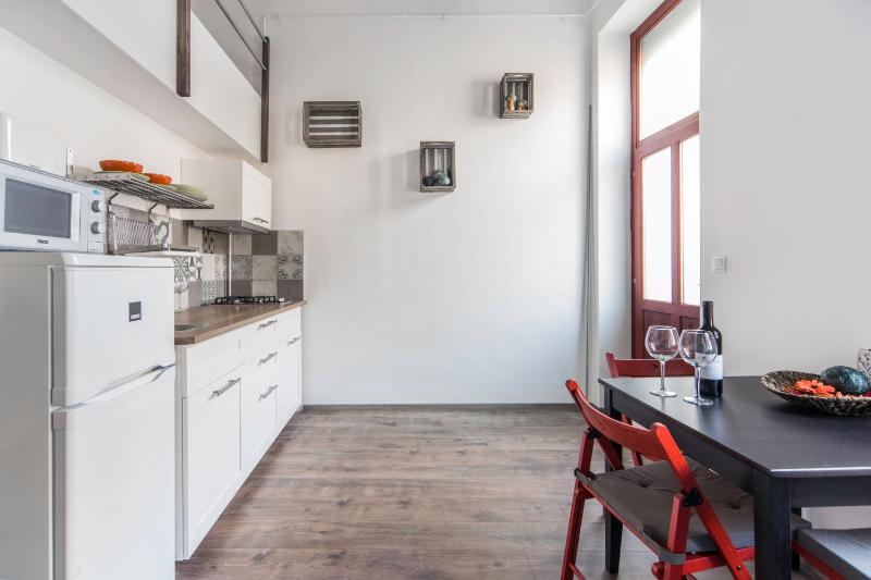 D53 Apartments - image 3