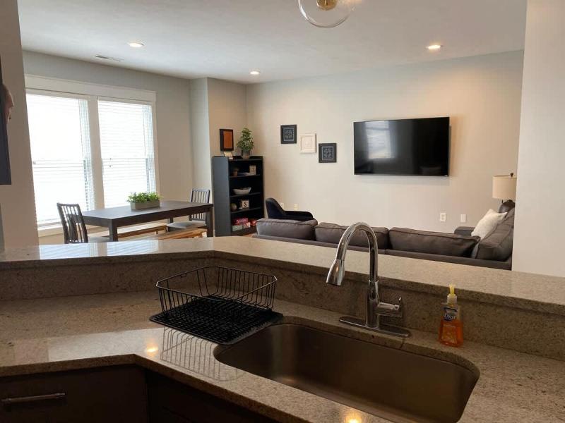 3BR Downtown with Private Garage-Walk to Mass Ave-Family Friendly - image 12
