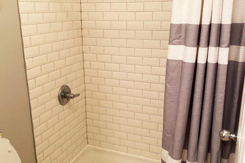 3BR Downtown with Private Garage-Walk to Mass Ave-Family Friendly - image 4