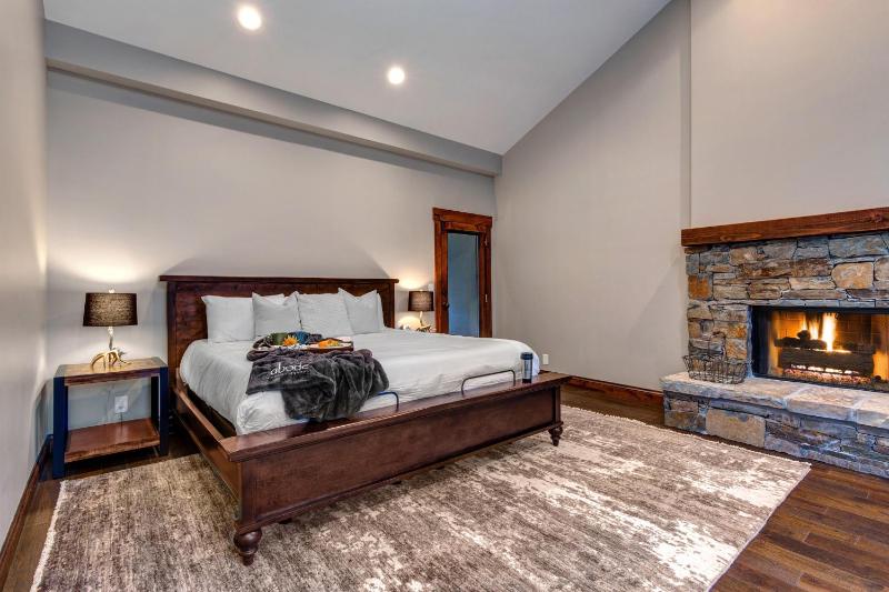 Abode at Bluebird - image 39