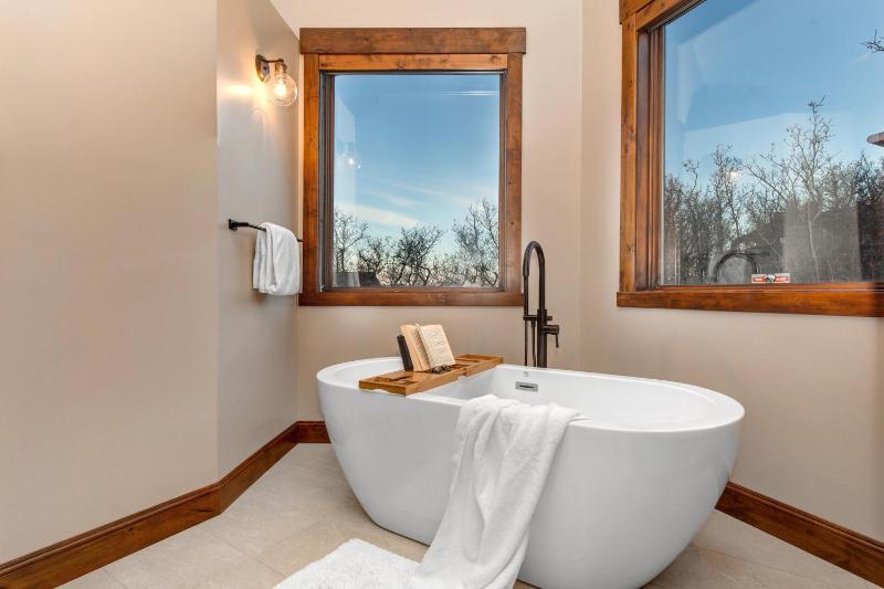 Abode at Bluebird - image 7