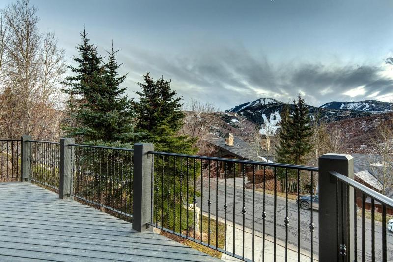 Abode at Bluebird - image 26