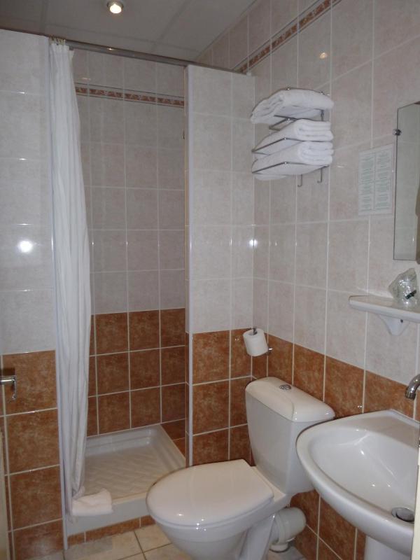 Comfort Double Room with Shower image 3