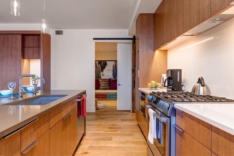Abode at the Lift - image 17
