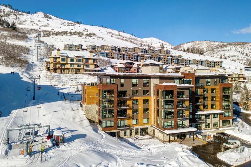 Abode at the Lift - image 18