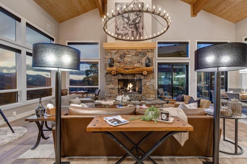 Abode at Oak Haven - image 10