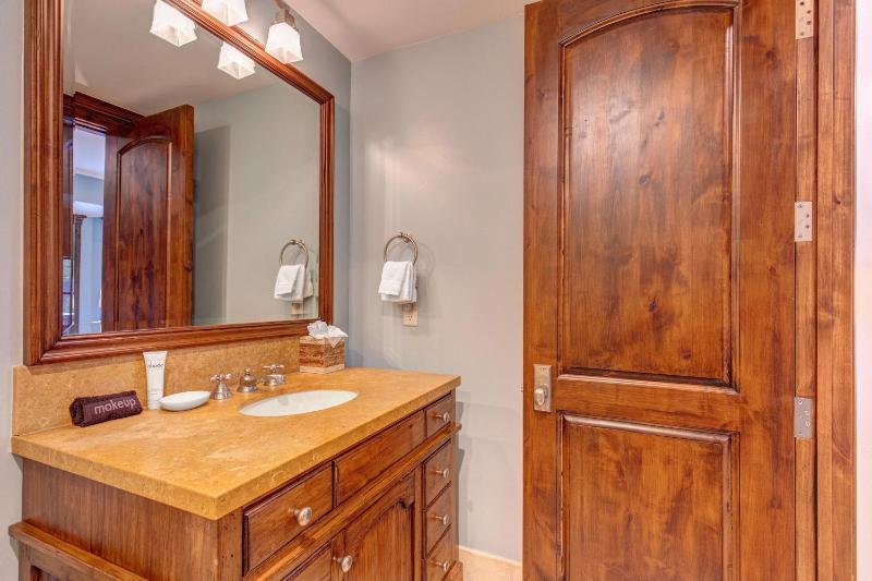 Abode at The Inn - image 2