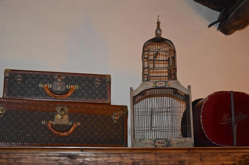 King Room image 4