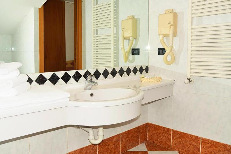 Hotel Amadeus - image 13