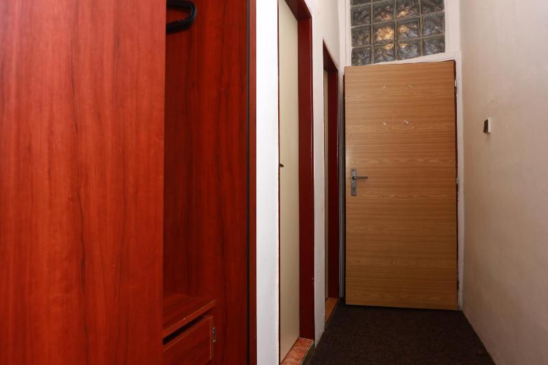 Standard Twin Room image 3