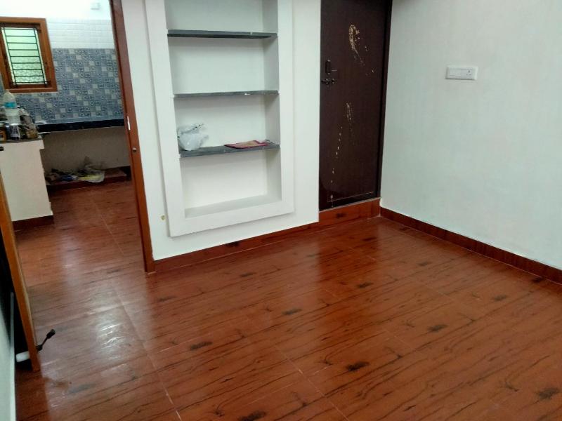 Shiny home stay - image 5