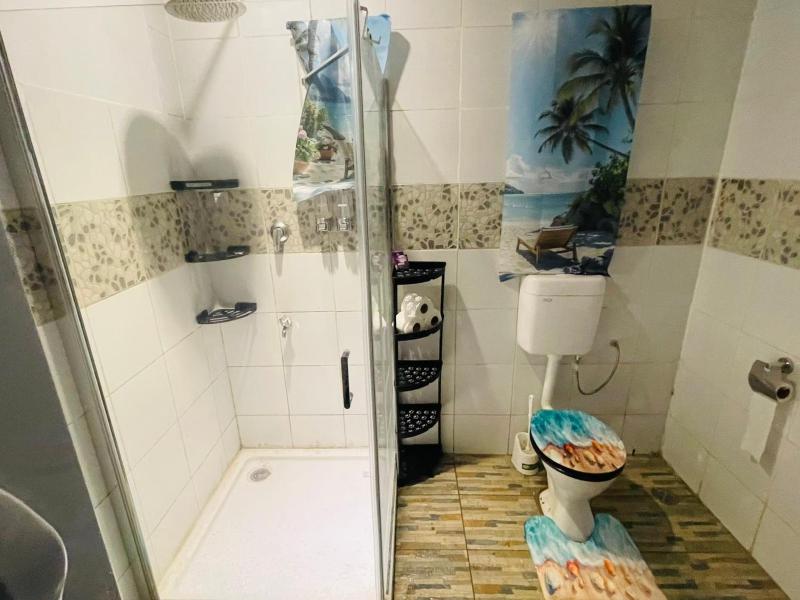 Tropical Getaway in Nadi Town with Smart Home - image 8
