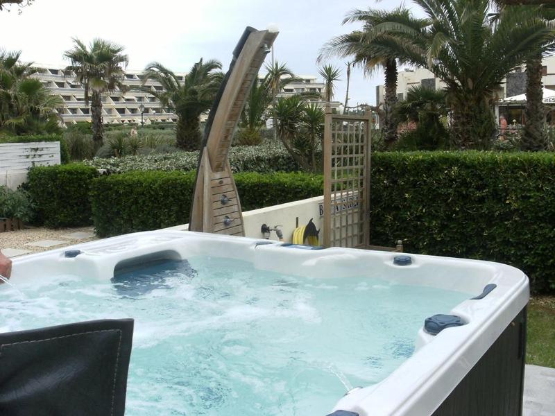BUBBLE -Appartement Natura Beach 2 BY AGN avec garage - Jacuzzi - Luxe - 6 personnes - image 1