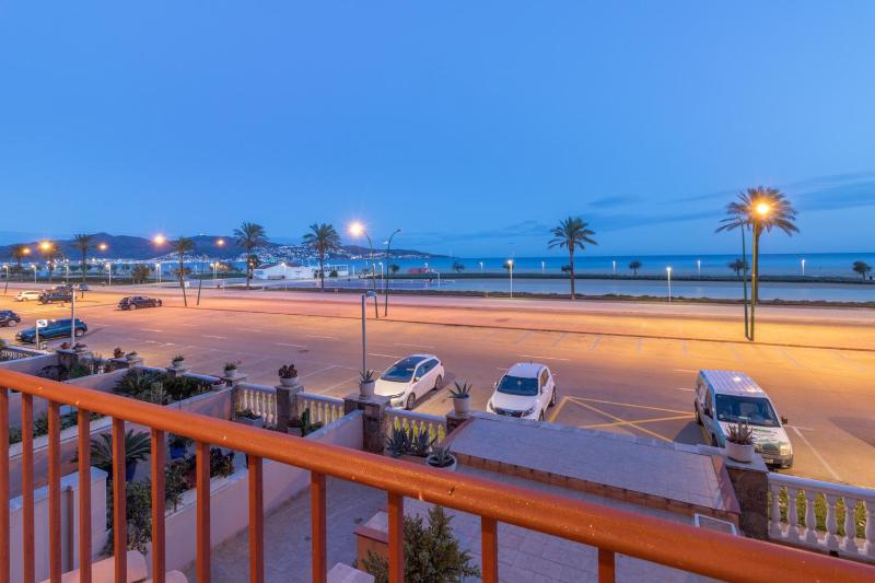 Apart-rent Apartamento Marenostrum 0091 frente al mar - image 12